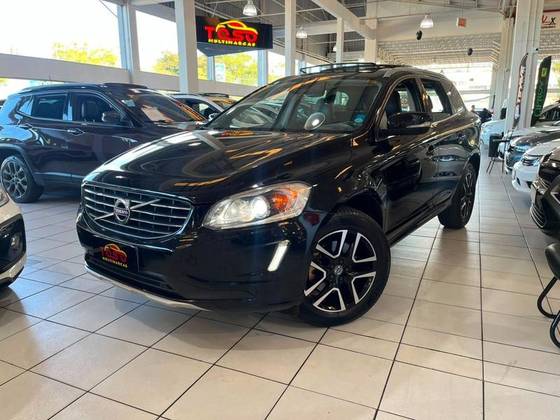 VOLVO XC60 2.0 T5 MOMENTUM GASOLINA 4P AUTOMÁTICO VOLVO XC60 2.0 T5 MOMENTUM GASOLINA 4P AUTOMÁTICO